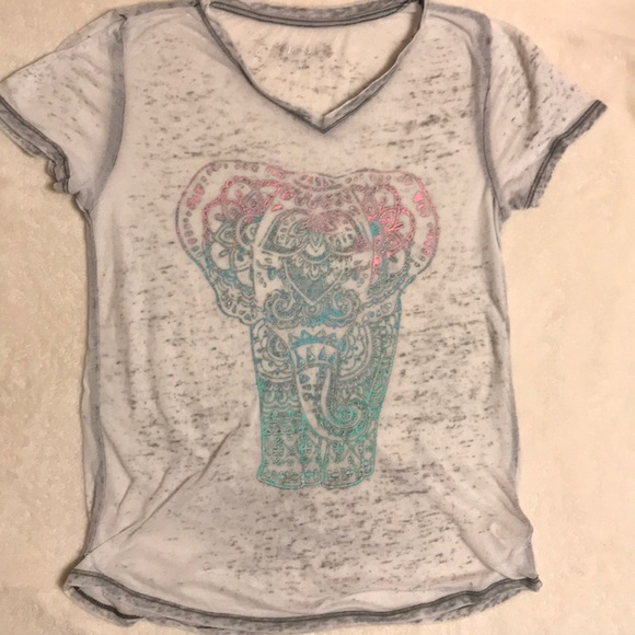 Mudd Tops - Distressed Tee Mudd Tops - Distressed Tee
